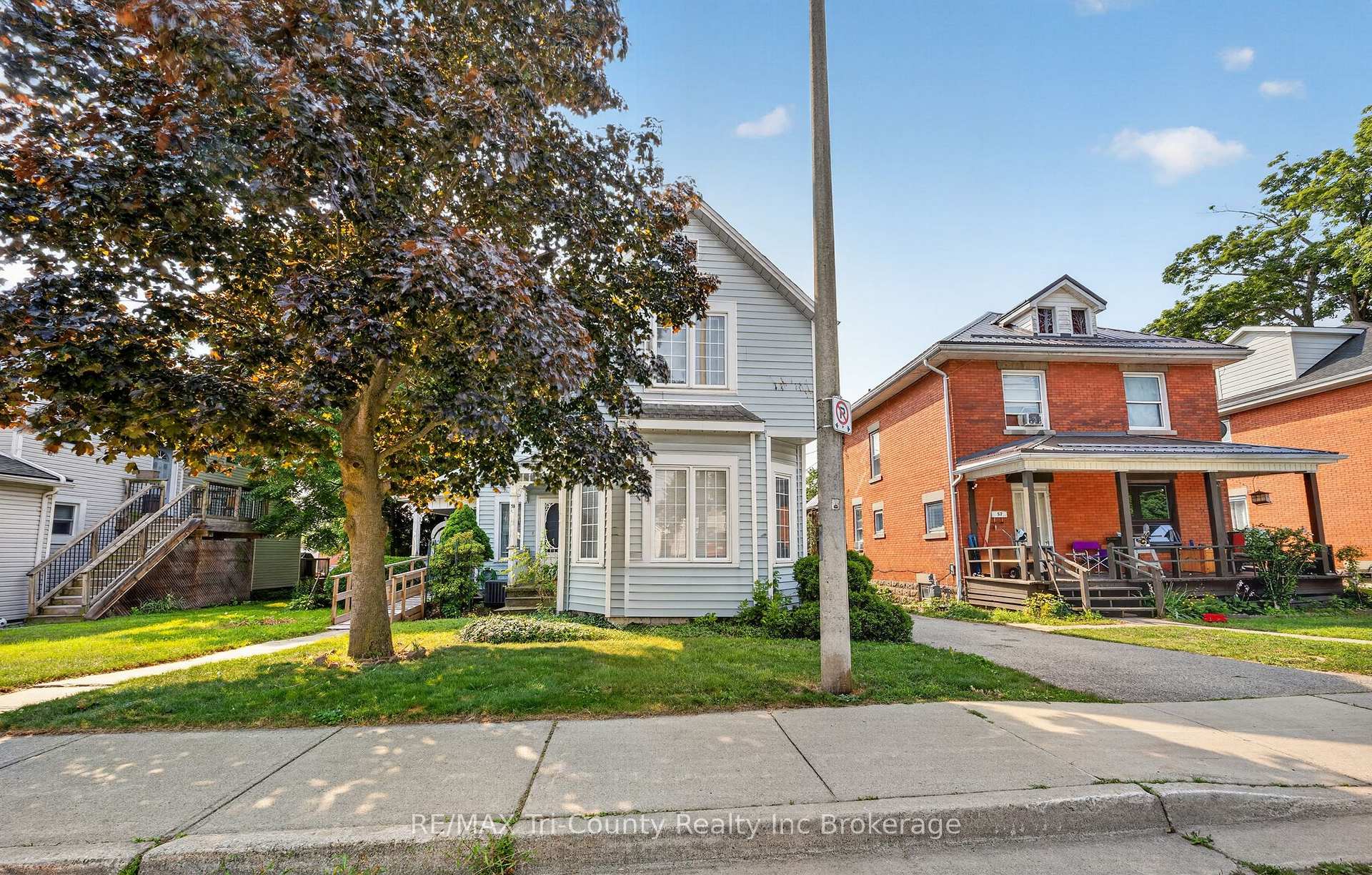 53 BROCK Street W, Tillsonburg — photo 5 of 5
