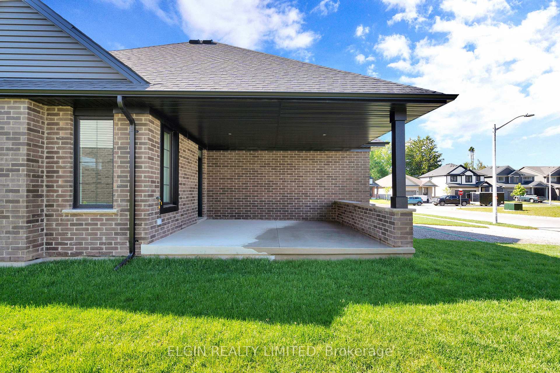 97 Keba Crescent, Tillsonburg — photo 3 of 5