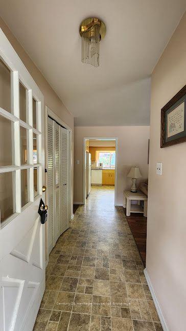 54 Glendale Drive, Tillsonburg — photo 2 of 5