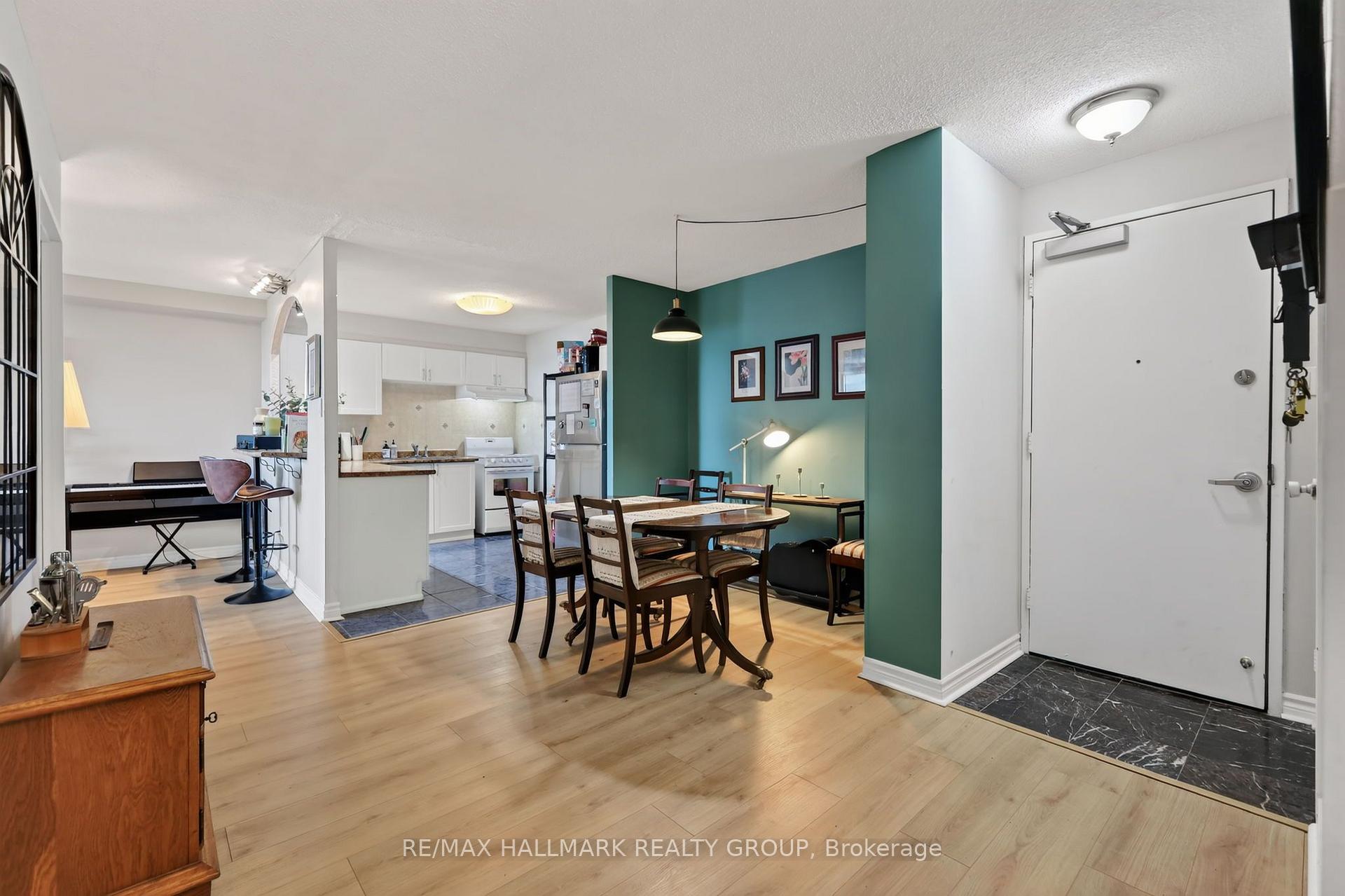 1380 Prince of Wales Drive 703, Mooneys Bay - Carleton Heights and Area — photo 4 of 5